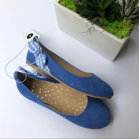 Cat & Jack Girls “Britt” Blue Ballet Flat with Bow - Picture 5 of 5